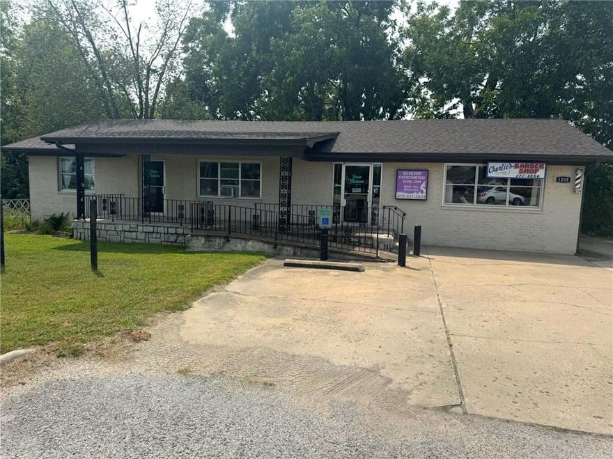 You don't want to miss out on this incredible property! Previous tenant used this as a salon but it has potential for so many opportunities. Location is everything with this property. It sits right off of Walton Blvd next to the Walmart To Go, across the street from Orange Theory, and close to many other businesses and restaurants. Building has new roof, new HVAC, and new flooring throughout. Rent is $2600 per month and includes all utilities. Come see it today!