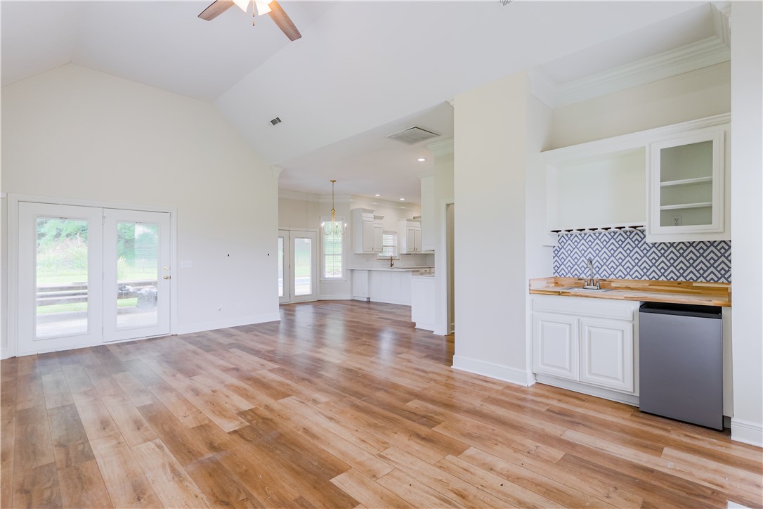 Creekside Estates Cave Spgs - Residential