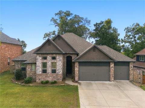 Photo of 4202 NE Kenton Avenue, Bentonville, AR 72712 (MLS # 1362508)