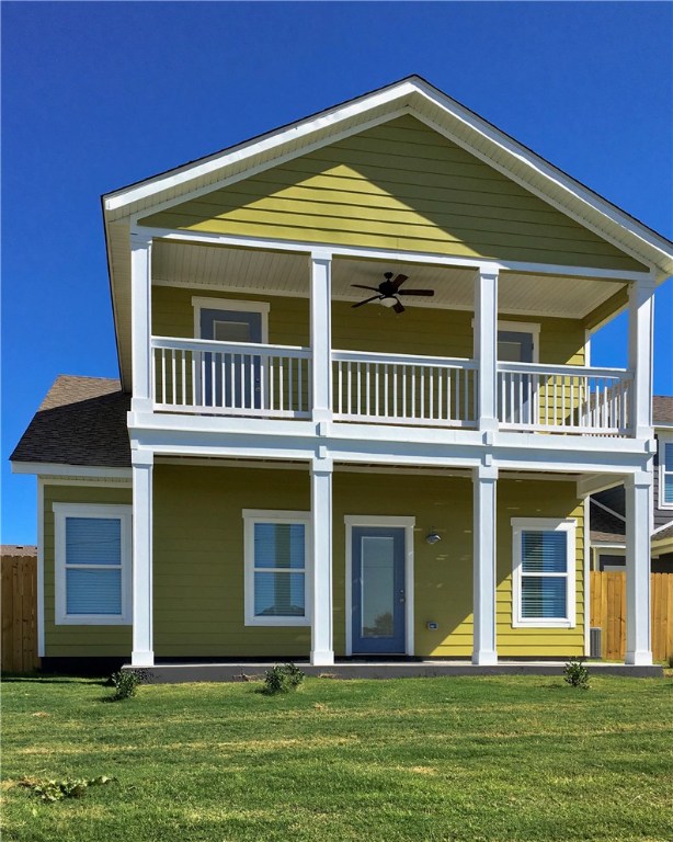 Adorable new construction. Enjoy all the amenities of the Links while living in a 3 Bedroom single family home. Close to I-49, Bus Route; Restaurants.