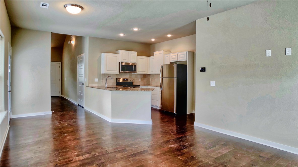 Links at Fayetteville Row Homes - Residential Lease