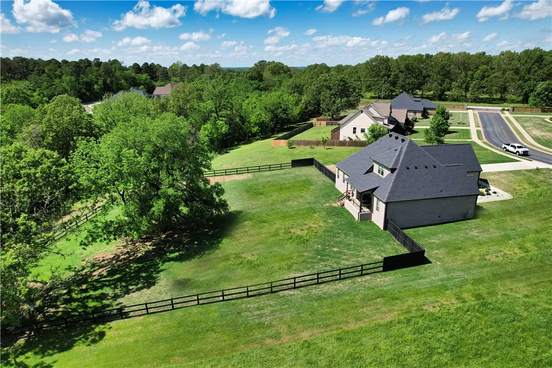 Springdale, Arkansas 72762, United States, 4 Bedrooms Bedrooms, ,3 BathroomsBathrooms,Residential,Active,107044