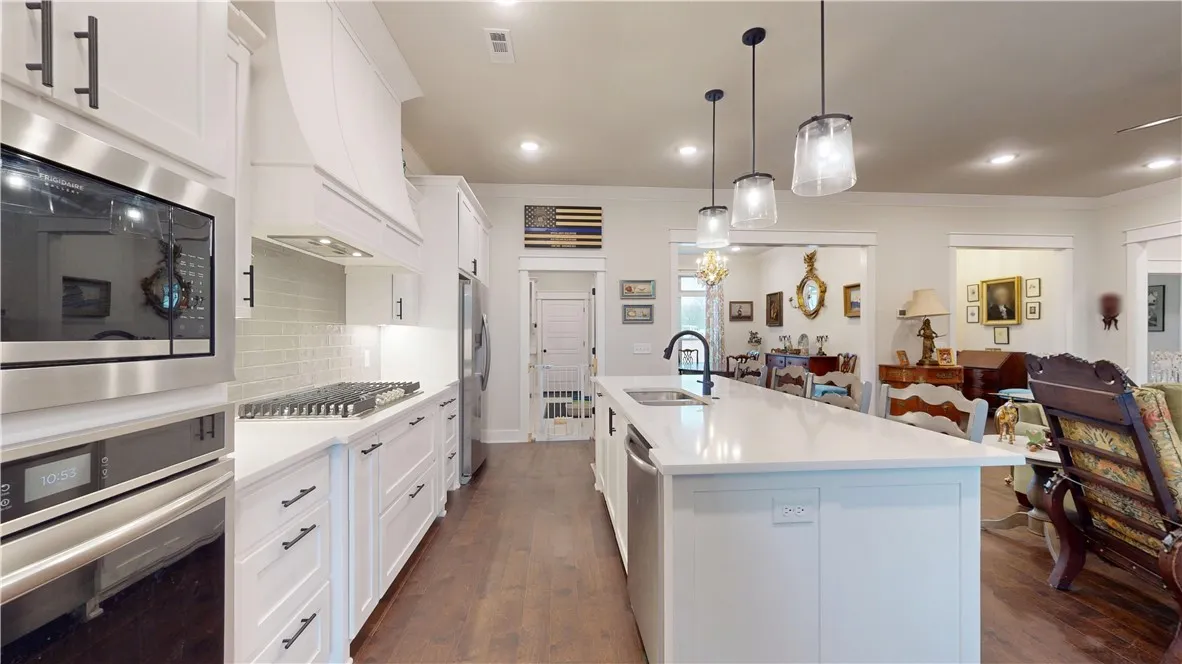 Springdale, Arkansas 72762, United States, 4 Bedrooms Bedrooms, ,3 BathroomsBathrooms,Residential,Active,107044