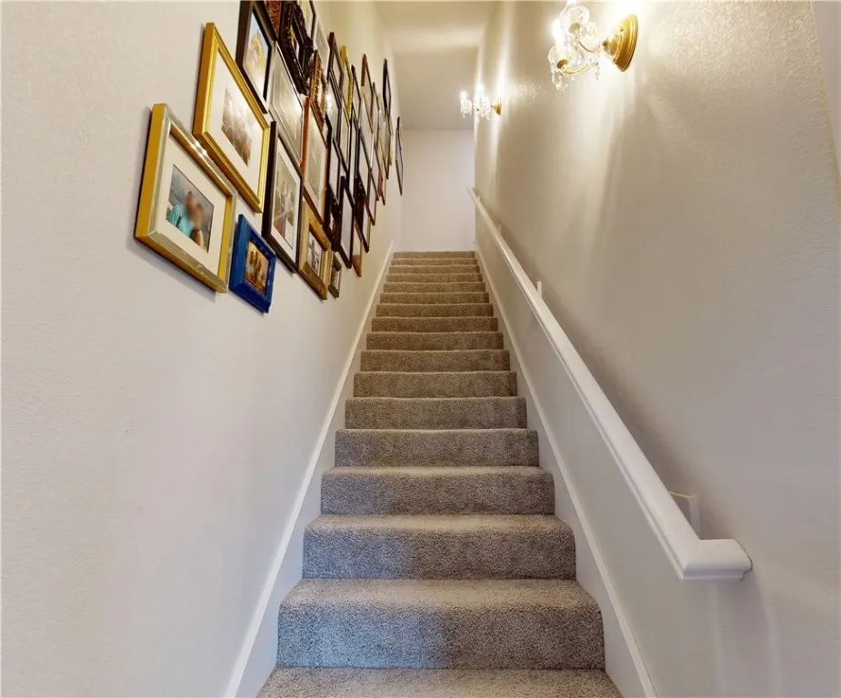 Springdale, Arkansas 72762, United States, 4 Bedrooms Bedrooms, ,3 BathroomsBathrooms,Residential,Active,107044