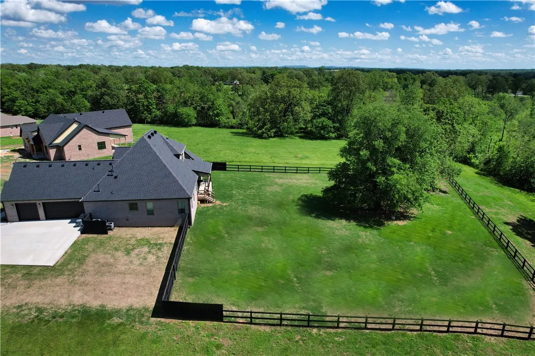 Springdale, Arkansas 72762, United States, 4 Bedrooms Bedrooms, ,3 BathroomsBathrooms,Residential,Active,107044