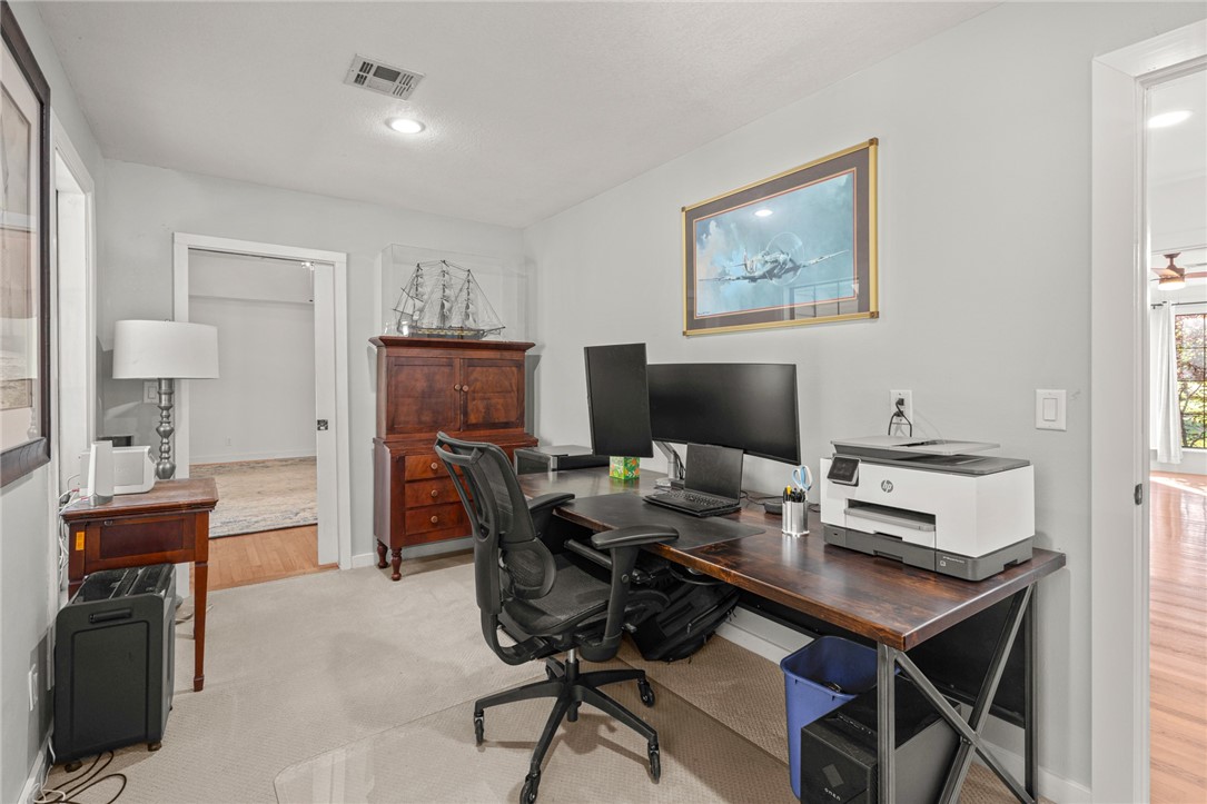 26-20-31-RURAL - Residential