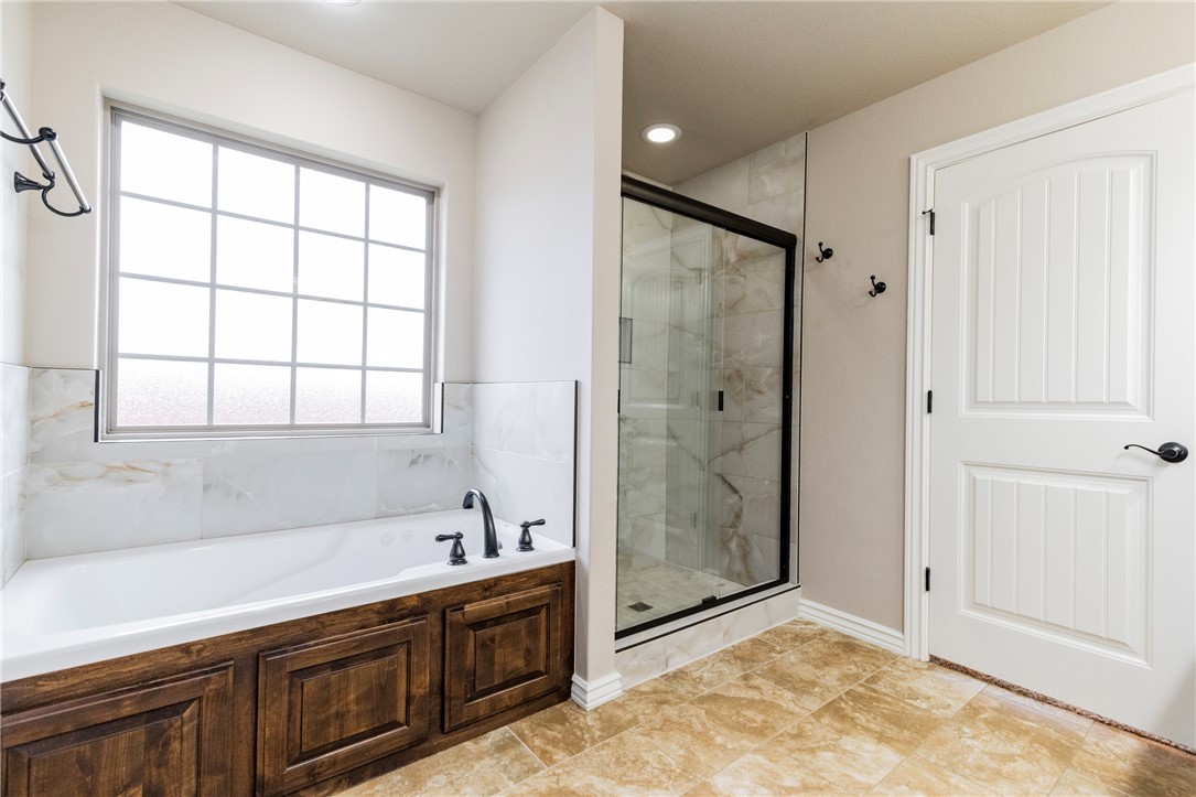 Tarah Knolls Centerton - Residential