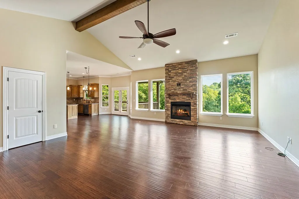 Bella Vista, Arkansas 72715, United States, 3 Bedrooms Bedrooms, ,2 BathroomsBathrooms,Residential,Pending,212996