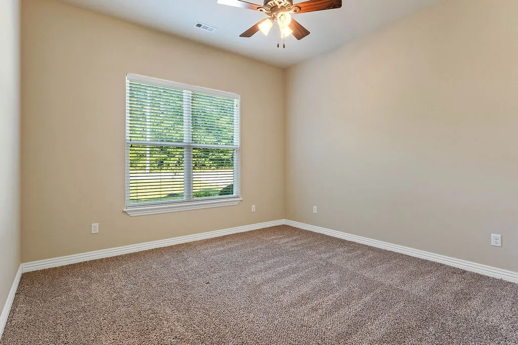 Bella Vista, Arkansas 72715, United States, 3 Bedrooms Bedrooms, ,2 BathroomsBathrooms,Residential,Pending,212996