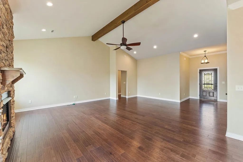 Bella Vista, Arkansas 72715, United States, 3 Bedrooms Bedrooms, ,2 BathroomsBathrooms,Residential,Pending,212996