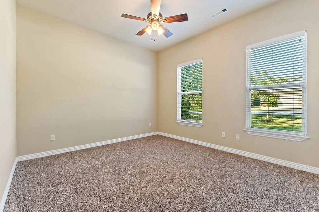 Bella Vista, Arkansas 72715, United States, 3 Bedrooms Bedrooms, ,2 BathroomsBathrooms,Residential,Pending,212996