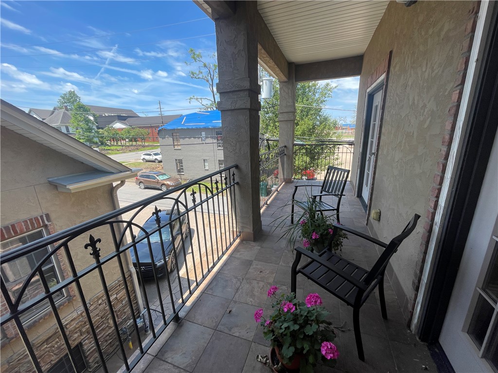 B F Sikes Add Rogers - Commercial Lease