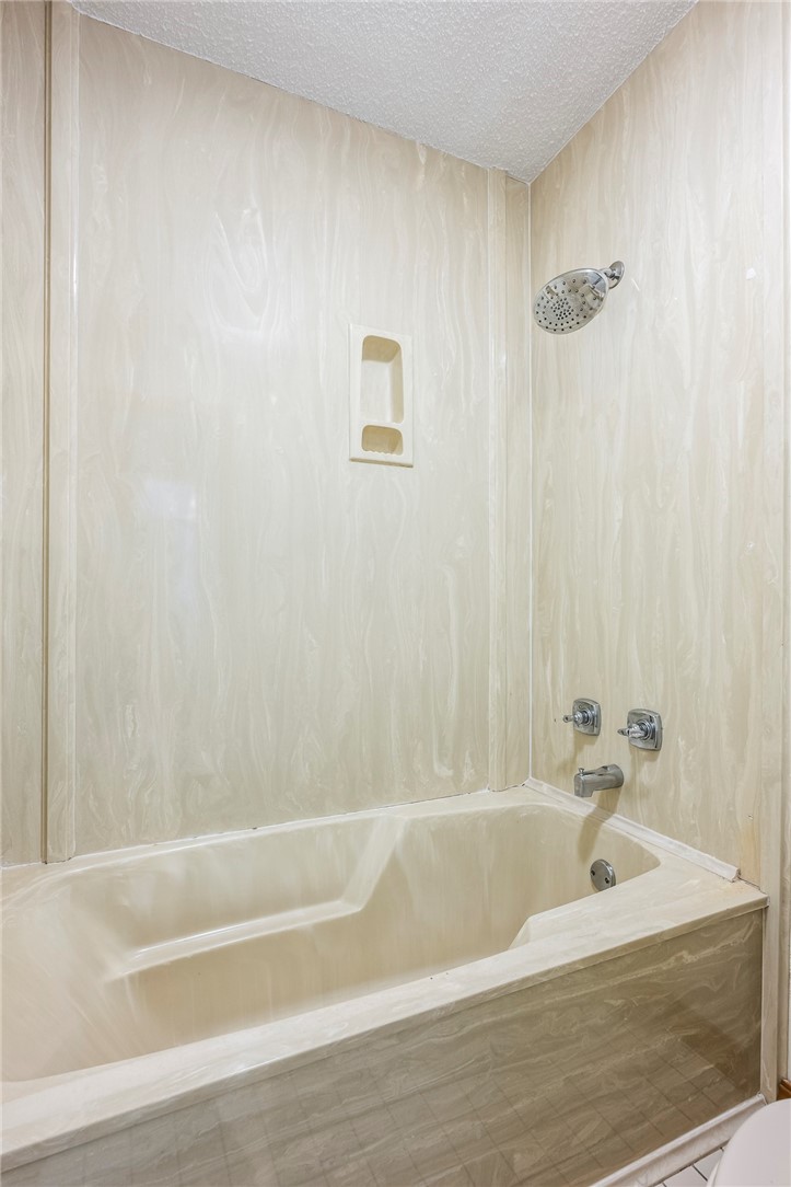 Windsor Place Sub Rogers - Residential