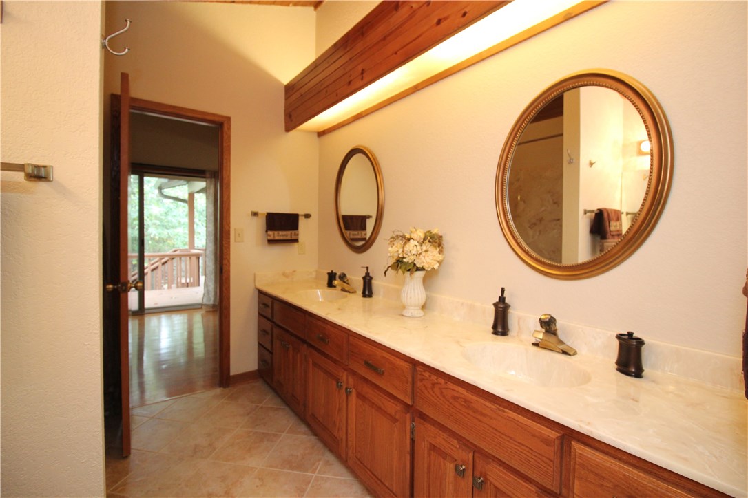 Melanie Sub Bvv - Residential