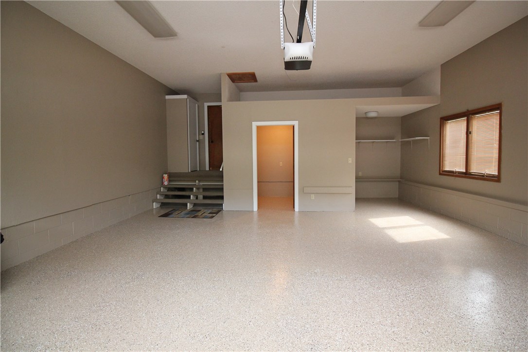 Melanie Sub Bvv - Residential