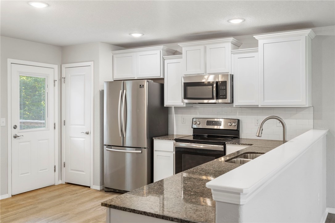 FOXBRIAR SUB PH 2-ROGERS - Residential