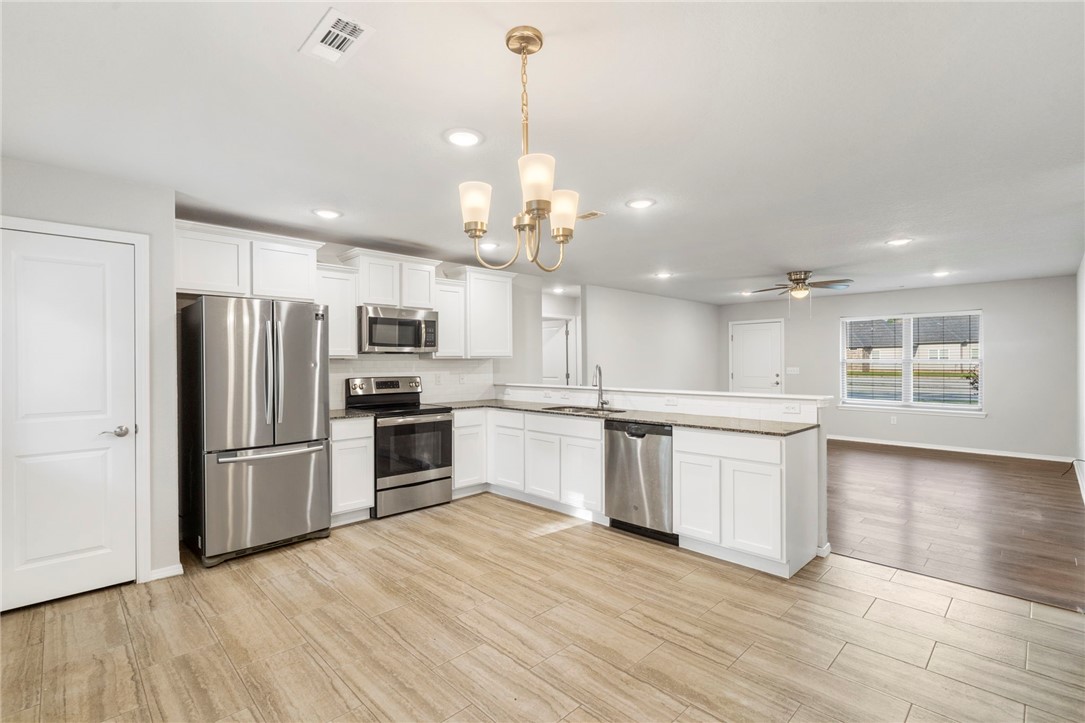FOXBRIAR SUB PH 2-ROGERS - Residential