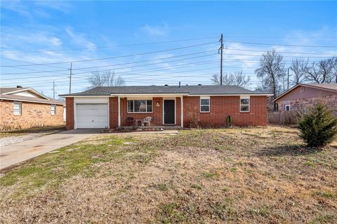 1107 White Road Springdale AR 72762