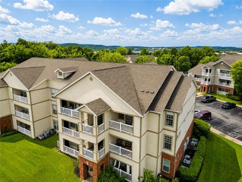 Photo of 4254 NE Meadow Creek 302 #302, Fayetteville, AR 72703 (MLS # 1360506)