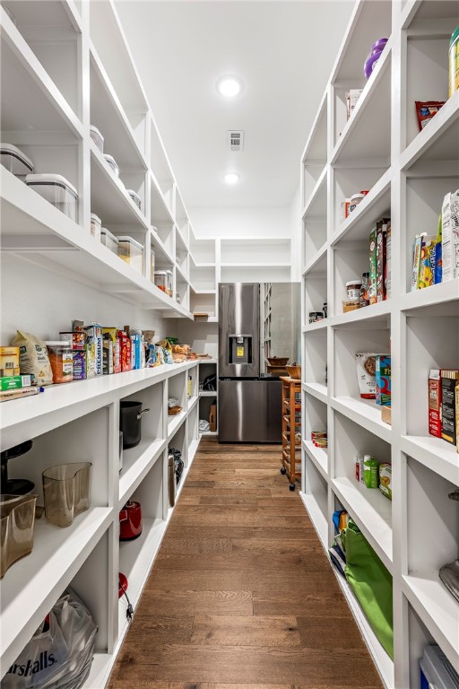 Dutton Woods - Residential