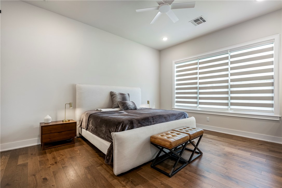 Dutton Woods - Residential