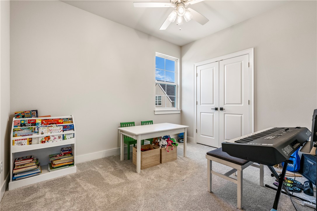 Dutton Woods - Residential