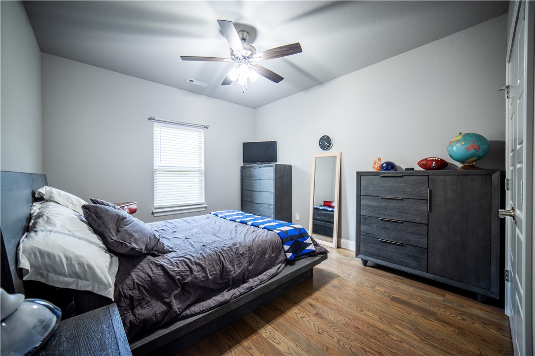 Elm Valley Sub Ph II Elm Spgs - Residential