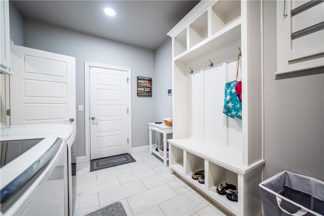Elm Valley Sub Ph II Elm Spgs - Residential
