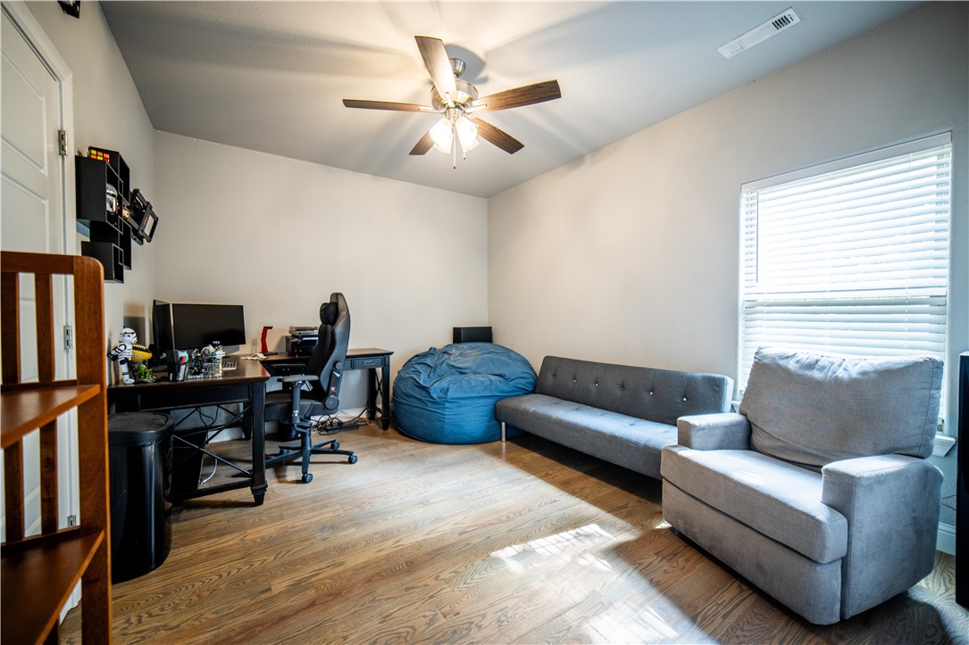 Elm Valley Sub Ph II Elm Spgs - Residential