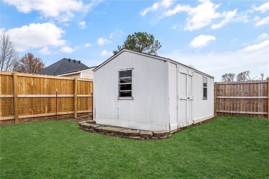 Whispering Timbers Ph 10 Rogers - Residential