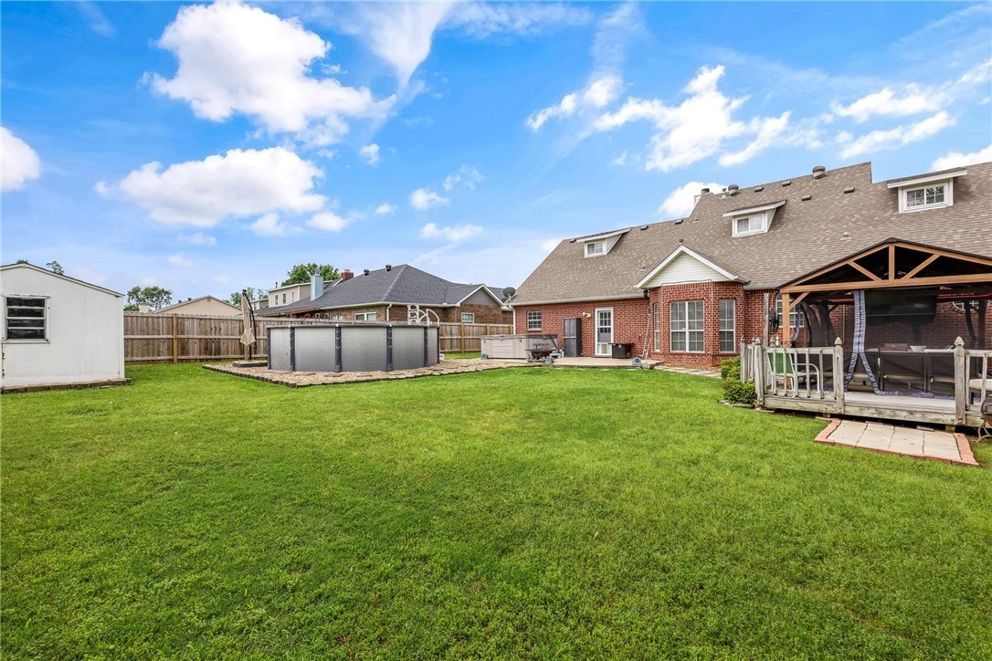 Whispering Timbers Ph 10 Rogers - Residential