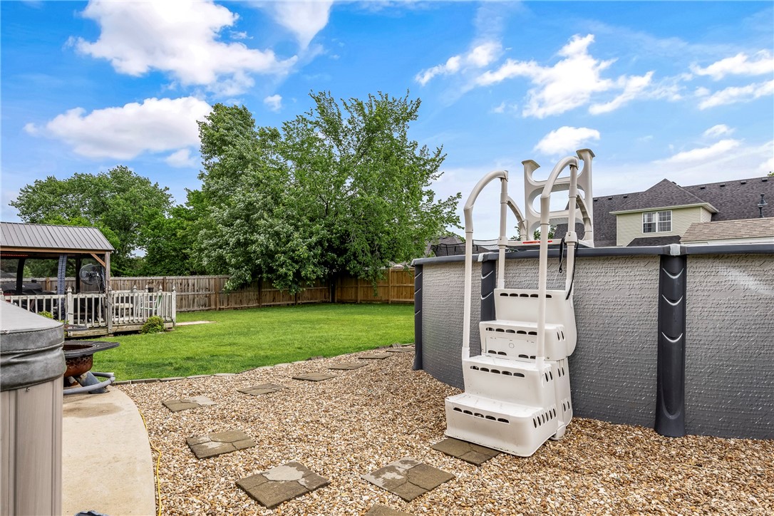 Whispering Timbers Ph 10 Rogers - Residential