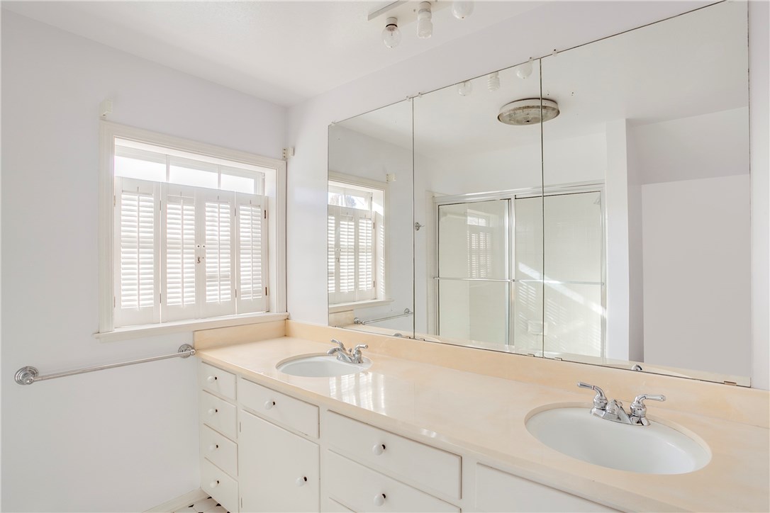 High Chaparral; Sandy - Residential