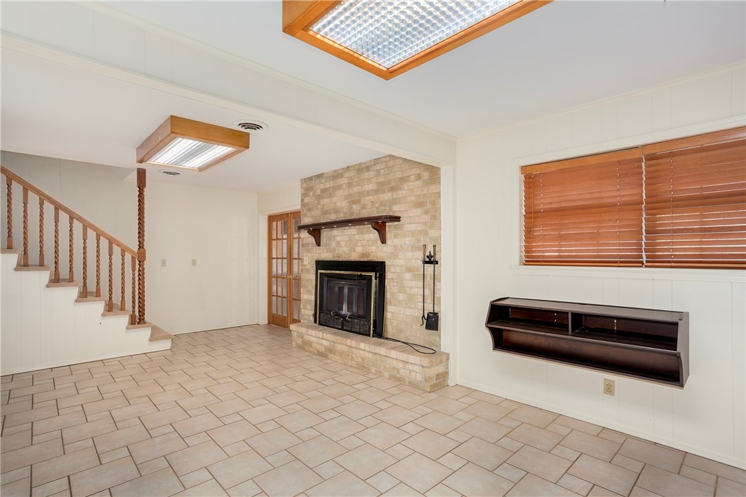 High Chaparral; Sandy - Residential