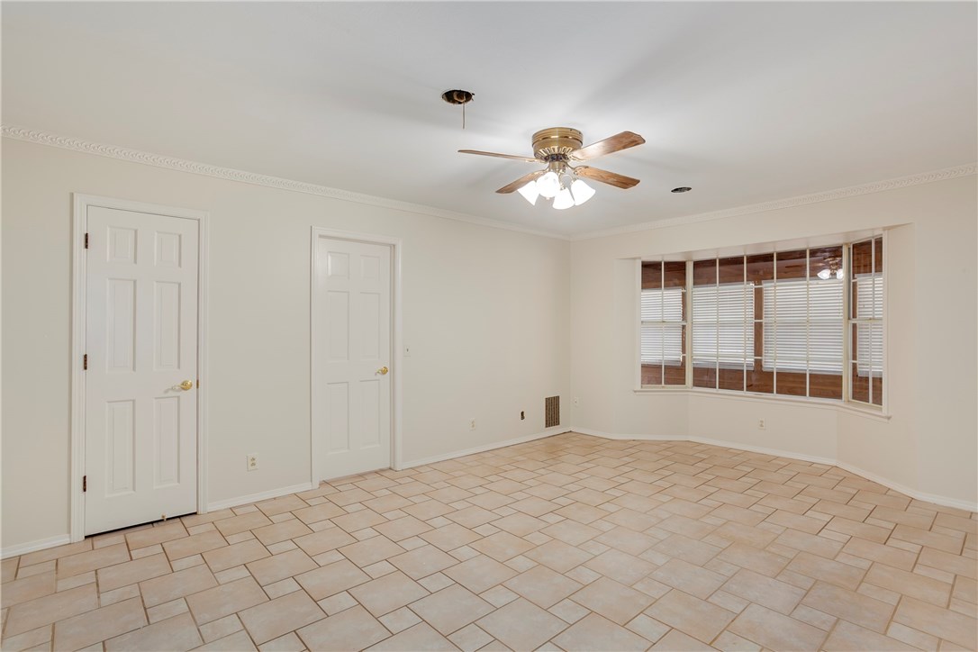 High Chaparral; Sandy - Residential