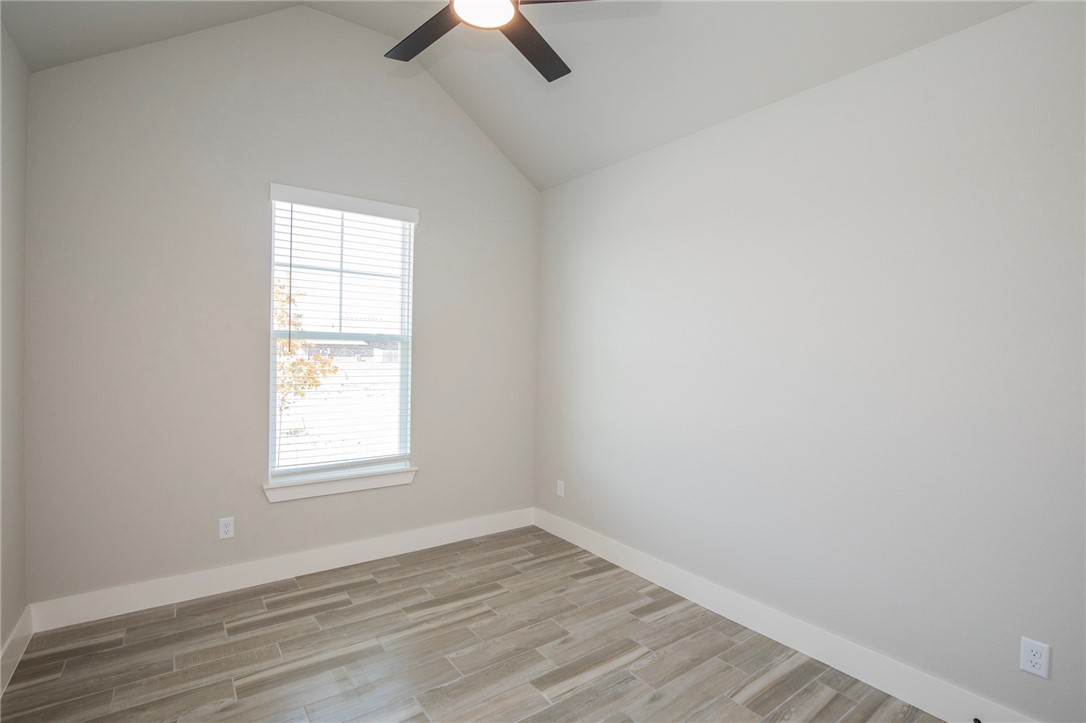 GRAND ESTATES PH 1-GENTRY - Residential