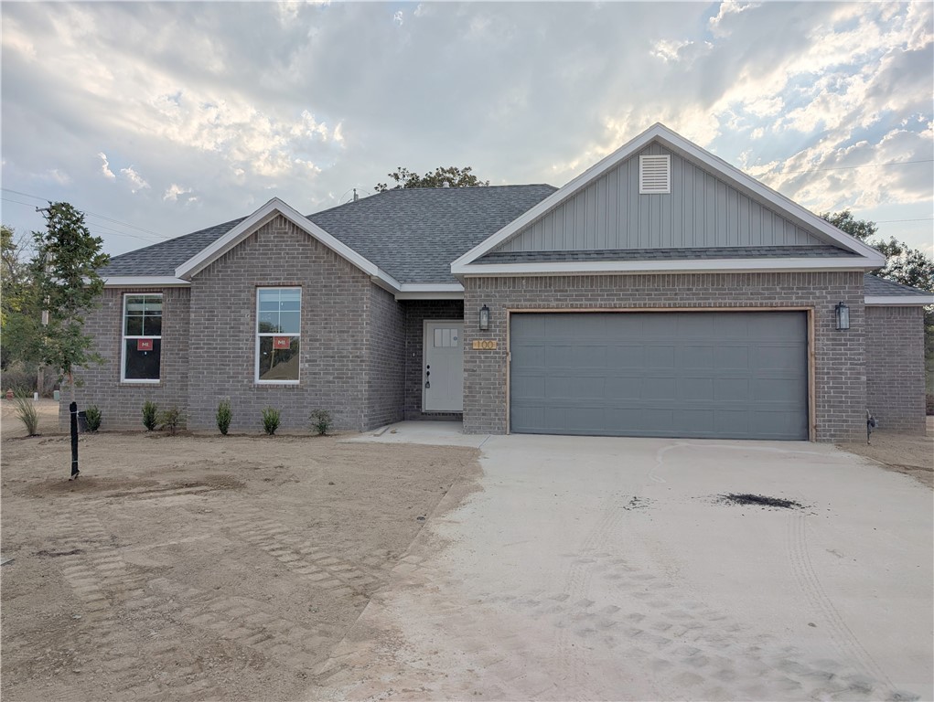 Welcome to this beautifully crafted new construction home in the heart of Gentry, Arkansas! Featuring durable tile flooring throughoutāperfect for kids and petsāthis home offers both style and functionality. The spacious kitchen is a standout, with quartz countertops, a large island, stainless steel appliances, and custom cabinetry. A split floor plan provides added privacy, while the ceramic tile shower adds a touch of luxury. Outside, enjoy a versatile space ideal for family gatherings and weekend barbecues. Conveniently located near Gentry High School, shopping, and local favorites like the Wooden Spoon, this home combines comfort, quality, and a prime location.