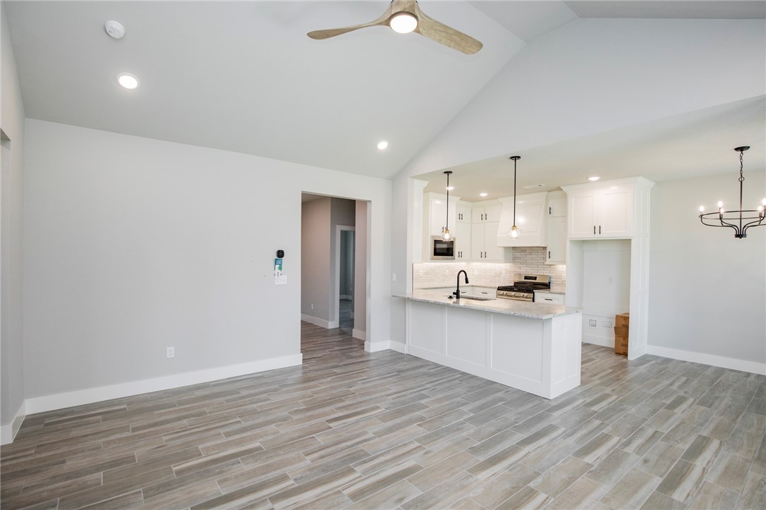 GRAND ESTATES PH 1-GENTRY - Residential