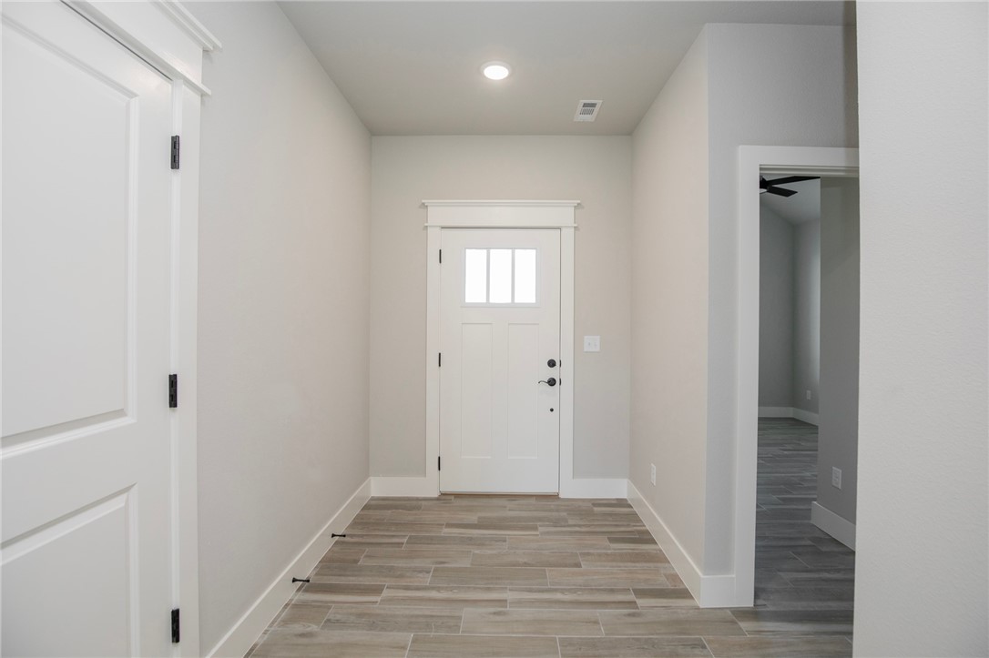 GRAND ESTATES PH 1-GENTRY - Residential