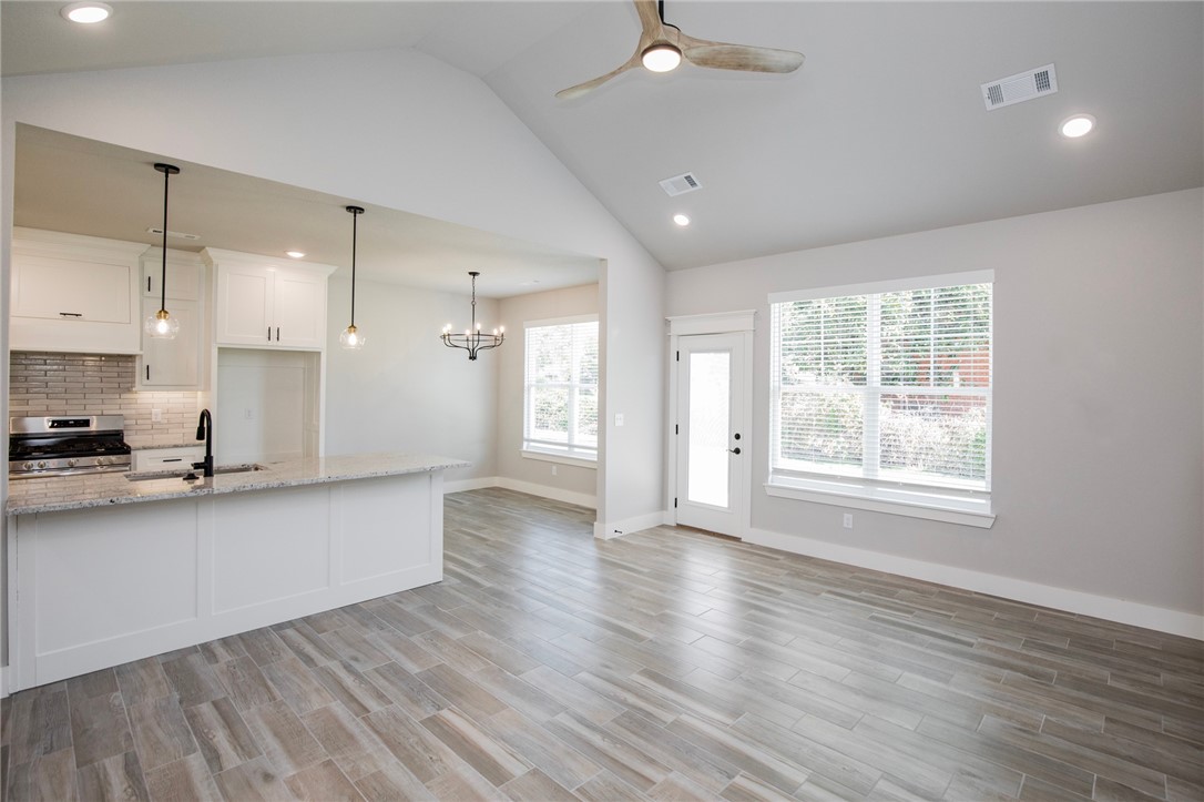 GRAND ESTATES PH 1-GENTRY - Residential
