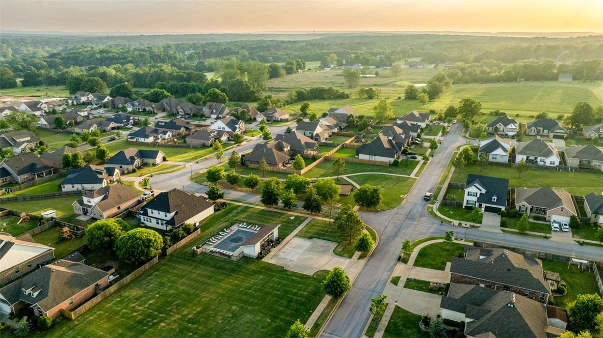 Hughmount Village - Residential