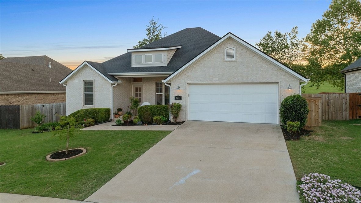 Hughmount Village - Residential