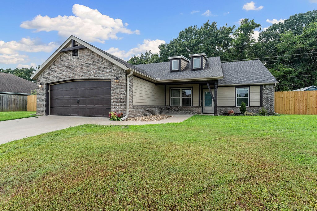 Step into this beautifully maintained 3-bedroom, 2-bath home built in 2014, offering 1,616 sqft of thoughtfully designed living space. Enjoy gatherings in the formal dining room or relax under the exposed wood beams in the spacious living area, enhanced with energy-efficient LED lighting. The kitchen features an inviting eat-in space, perfect for casual meals.
You'll love the covered front porch and the extended covered back patio, ideal for outdoor entertaining. A 10x20 metal storage shed conveys with the property, providing ample storage. Interior finishes include LVP wood flooring, plush carpeting, and ceramic tile throughout.
Donāt miss the opportunity to own this well-appointed home that perfectly balances style, comfort, and functionality!