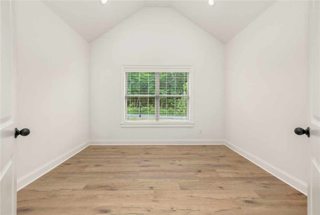 Magrath Sub Bvv - Residential