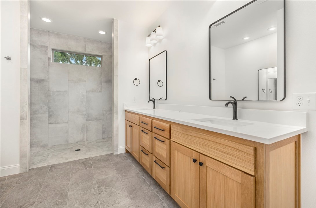 Magrath Sub Bvv - Residential