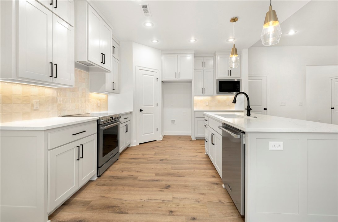 Magrath Sub Bvv - Residential