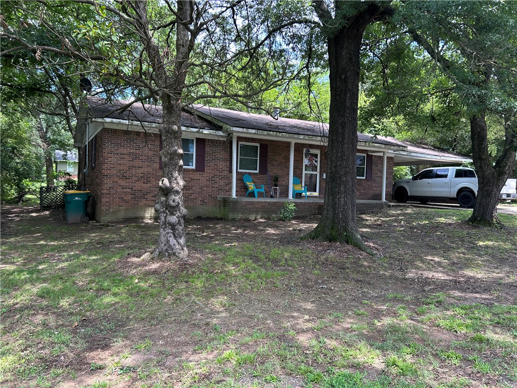 Large open kitchen/dining area looking out on a large fenced backyard. 3 bed/2 bath home in a well established subdivision. Out of the hustle of town but close enough to all your needs.