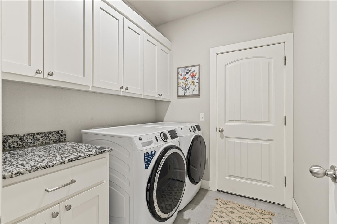 Hickory Meadows Sub Ph 2 - Residential