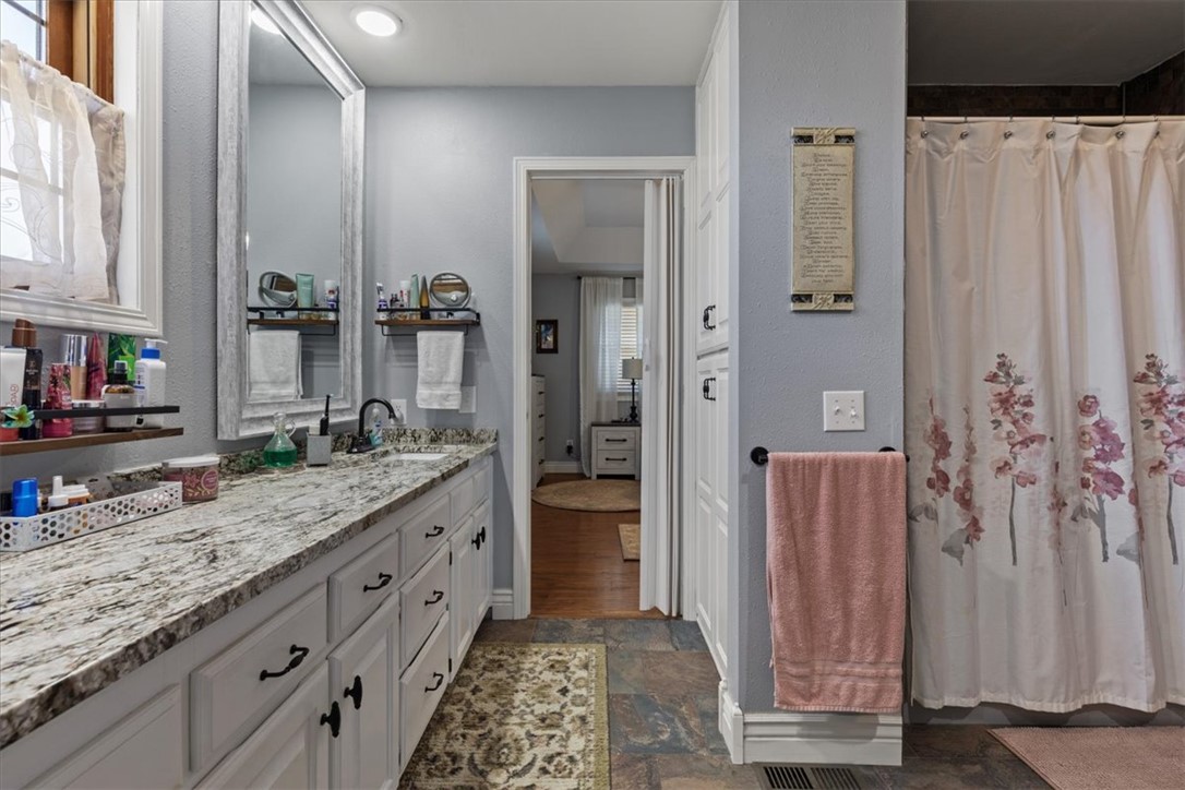 Gravette - Residential