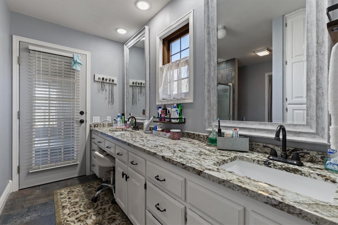 Gravette - Residential